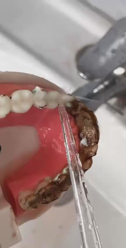 Irrigador Bucal Portátil Recargable | Limpieza Dental Profesional en Casa | 4 puntas + Envio Gratis